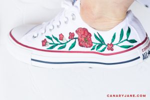 DIY FLORAL EMBROIDERy