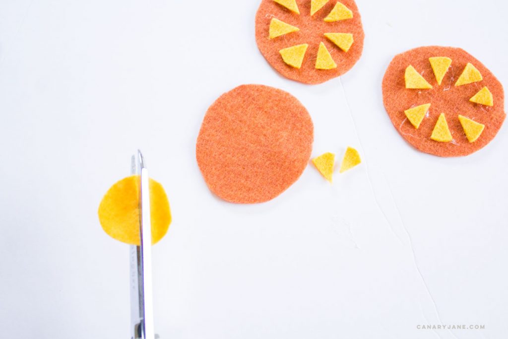 FELT CHRISTMAS TREE FOR KIDS