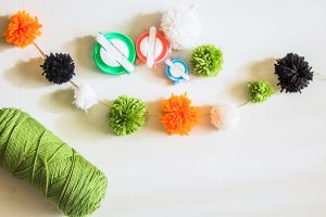 halloween pom pom wreath