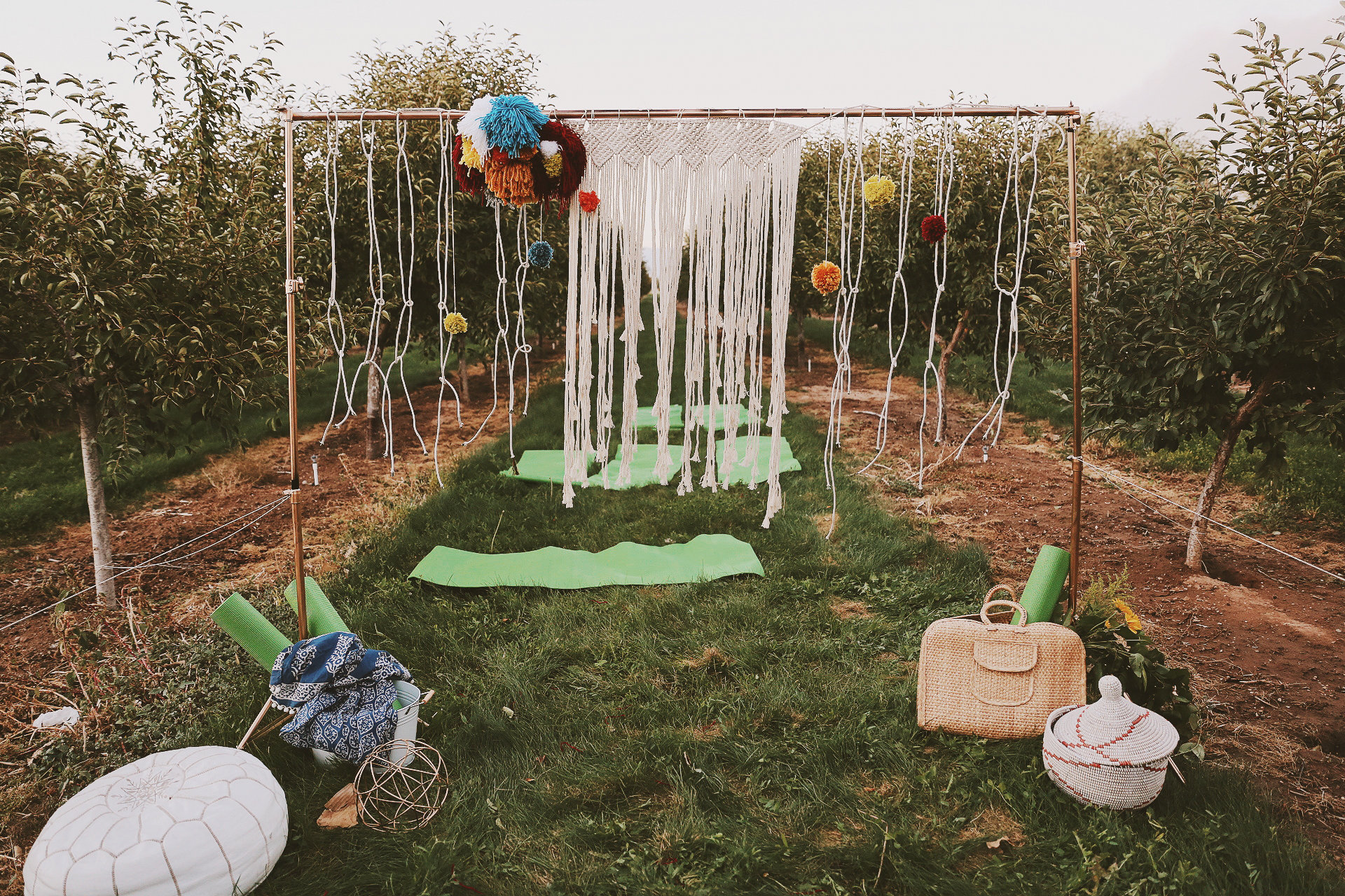 orcahrd event utah macrame pom-pom backdrop
