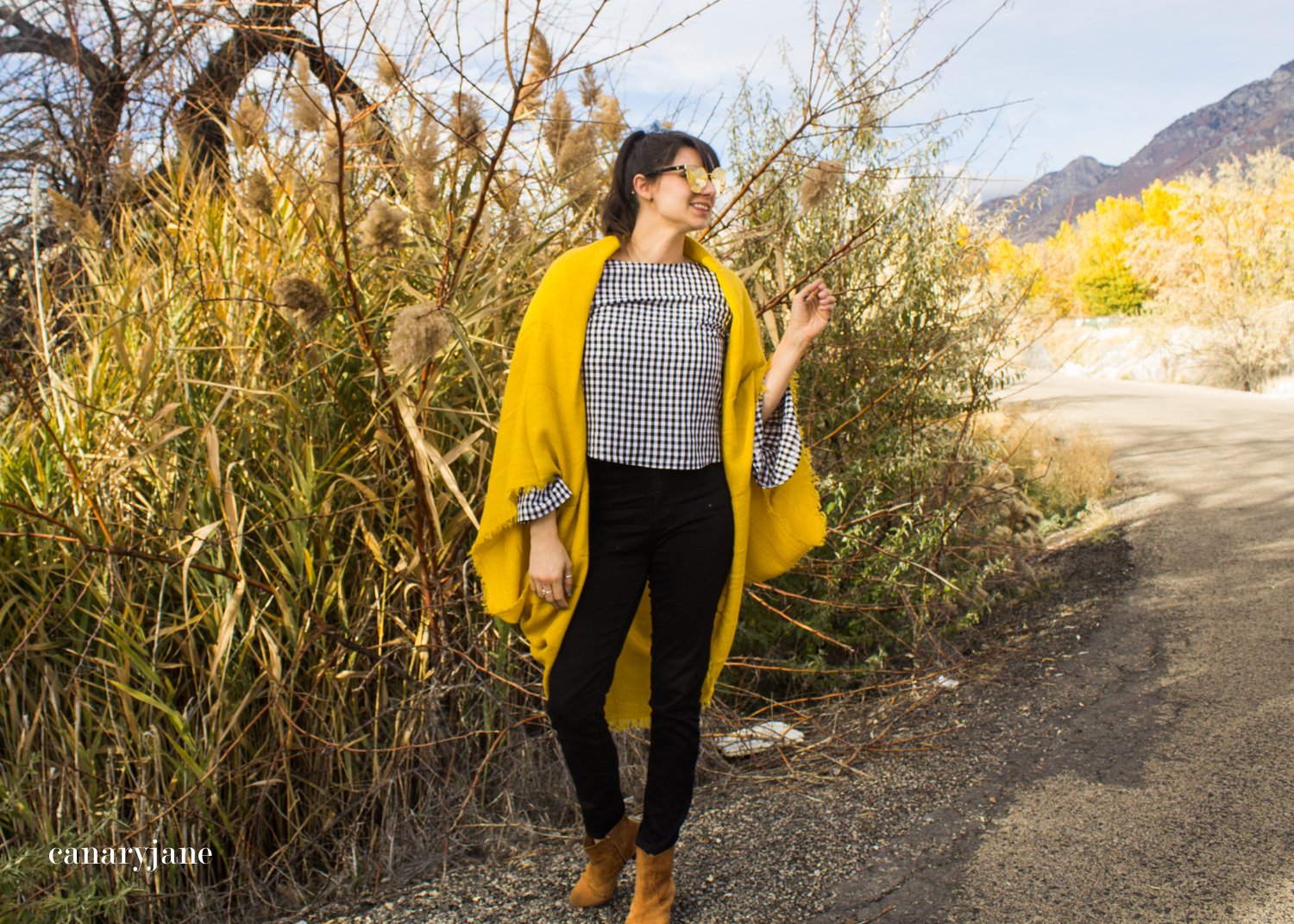 2018 fall scarf trend and how to wear it