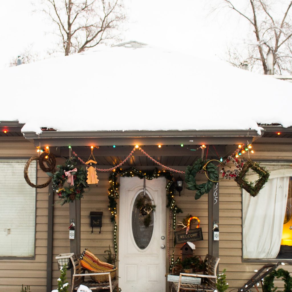 Christmas Wreaths Porch Display xmas decorations 