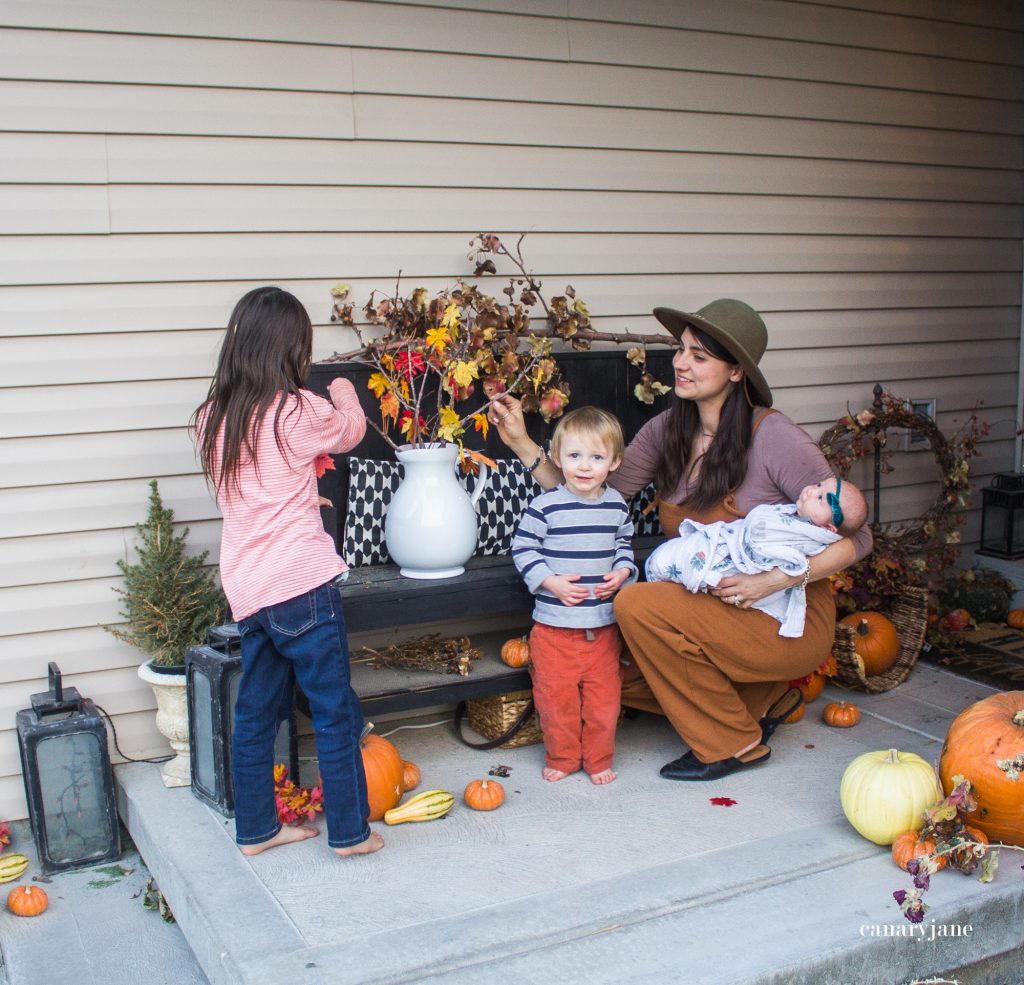 Thankful trees are one of our favorite traditions. How it works is you and your family write what you are thankful for on leaves in order to fill a tree with what you are thankful for. Through the years I have got pretty creative with this concept so I wanted to share five different ways we've done a Thankful tree. Check out this Thanksgiving craft for your family.