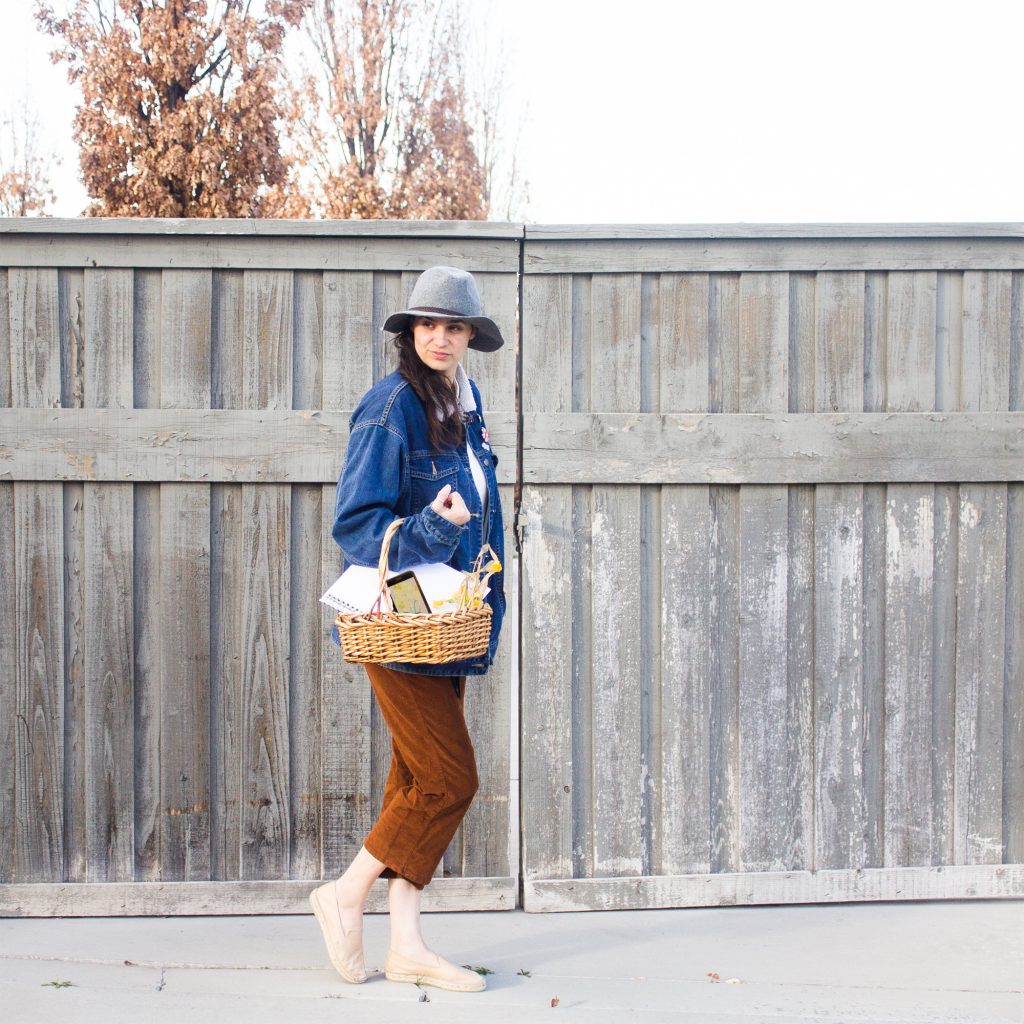 Download these free birth flower phone and computer desktop backgrounds for any month of the year! There are also free birth month flower coloring pages!