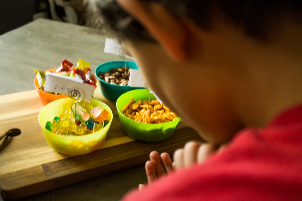 For all my LDS friends watching General Conference I wanted to share my free printable candy and treat bowl tags. These have helped my kids pay attention to the words spoken. 